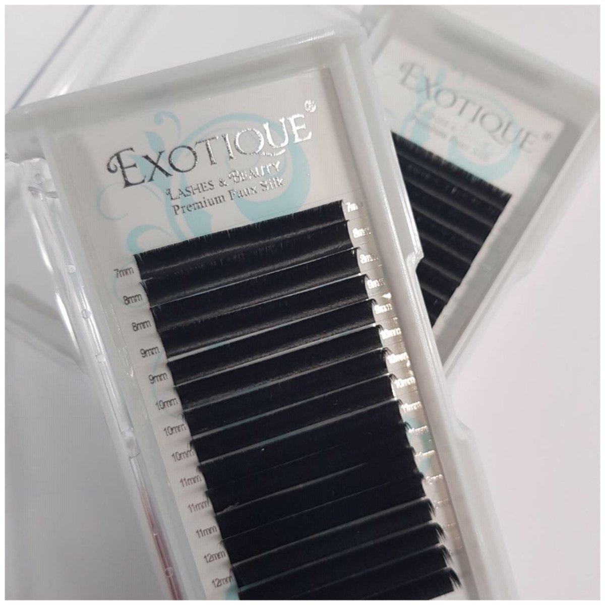 Easy Fanning, Auto Fans or Rapid Lashes - Exotique Lashes