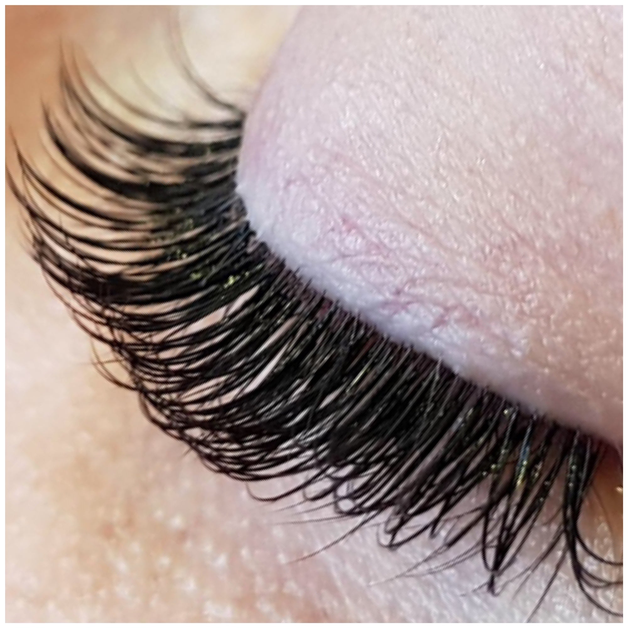 Online Eyelash Extension Training Course- Classic Lash style beginner