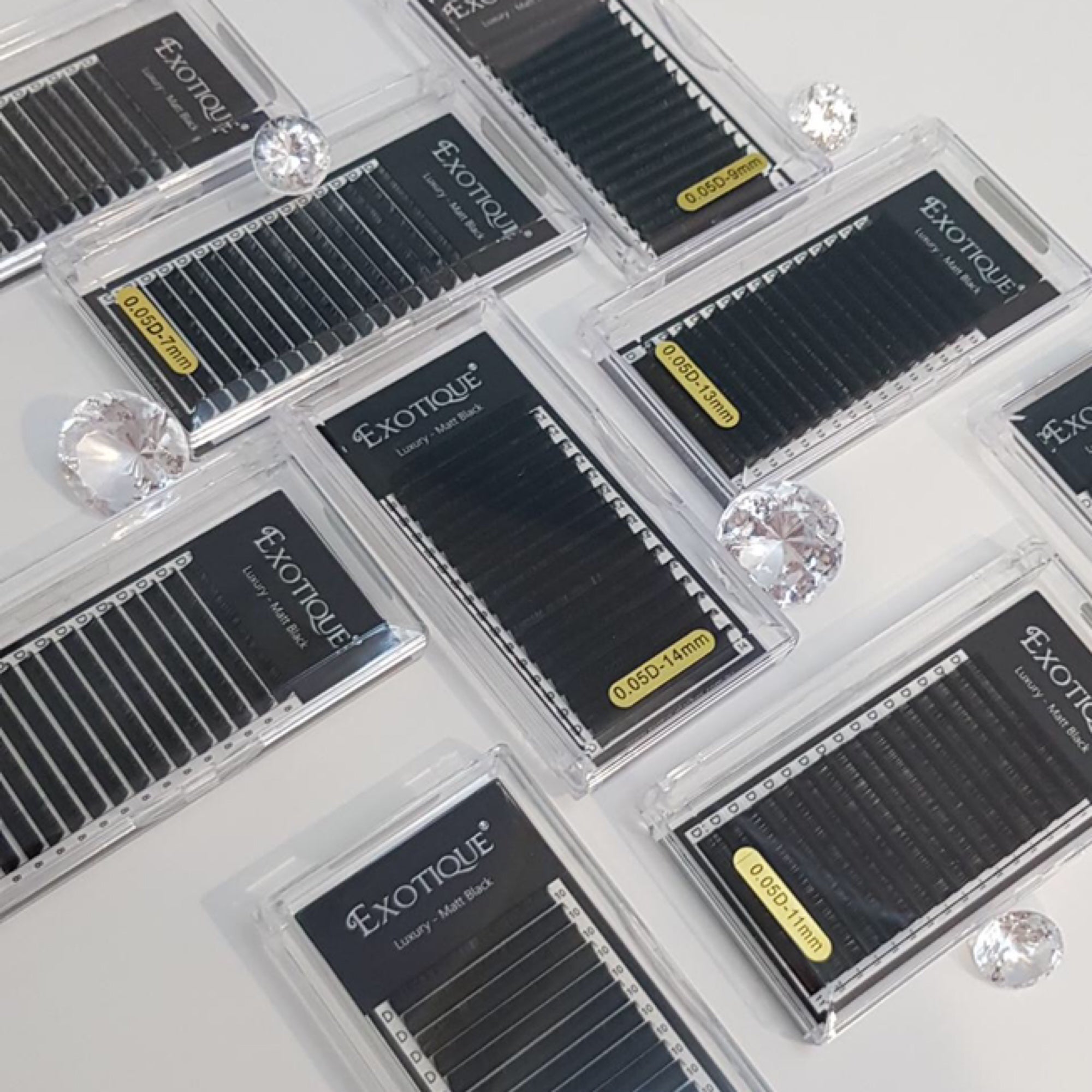 Matt Black Lash Trays 0.03 and 0.05 Luxury Single length C or D Curl