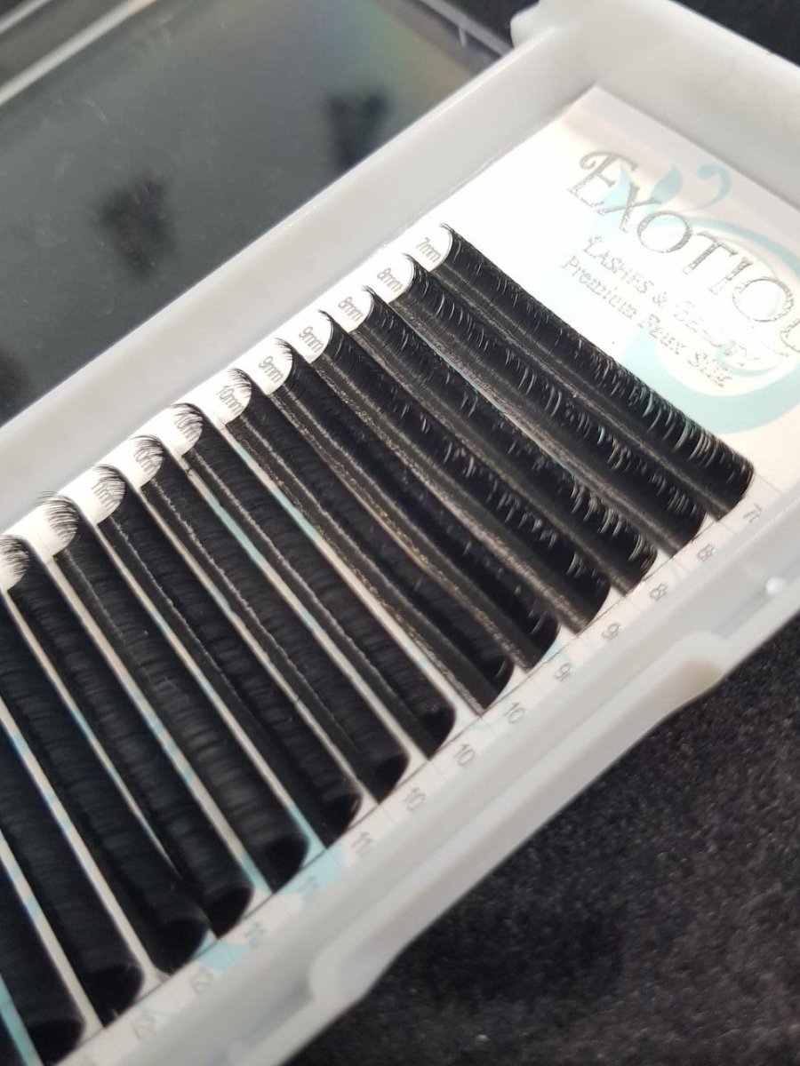 Auto/Rapid Fanning Lashes 0.05s and 0.07s C or D Curls - Exotique Lashes