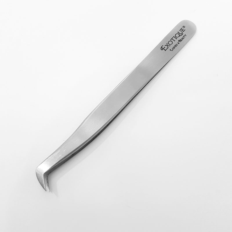 Fat Footed Volume Tweezer by Exotique Lashes