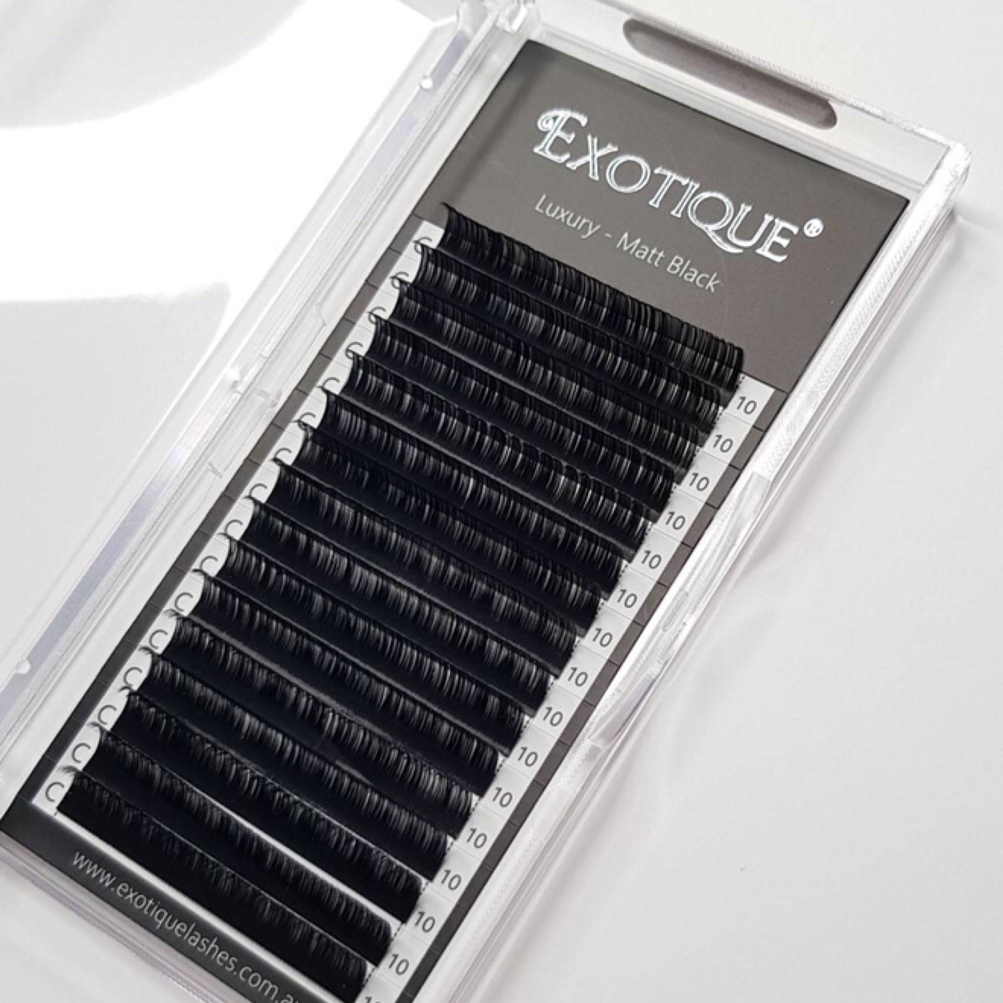 Matt Black Lash Trays 0.03 and 0.05 Luxury Single length C or D Curl