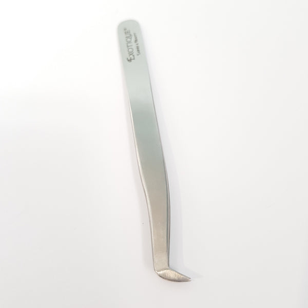 Fat Footed Volume Tweezer by Exotique Lashes